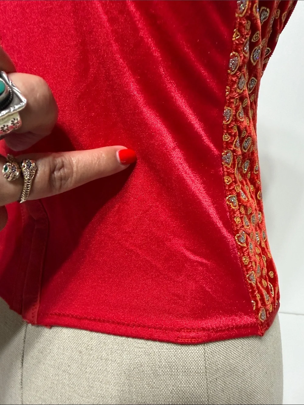 Frederick's of Hollywood Red Bustier with Gold and Silver Hearts - Picture 6 of 17